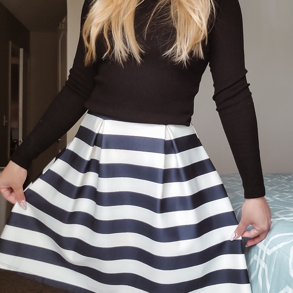 Striped midi skirt